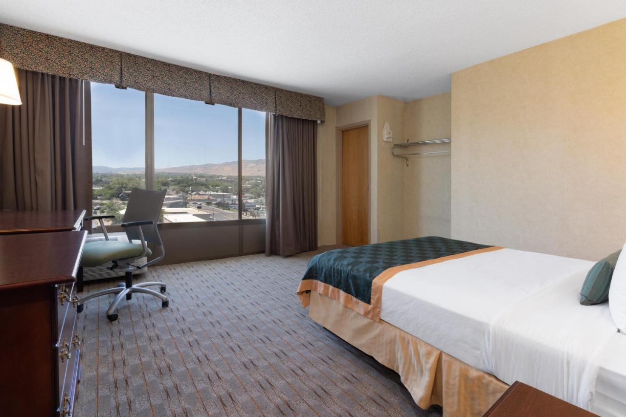 Ramada By Wyndham & Casino Hotel